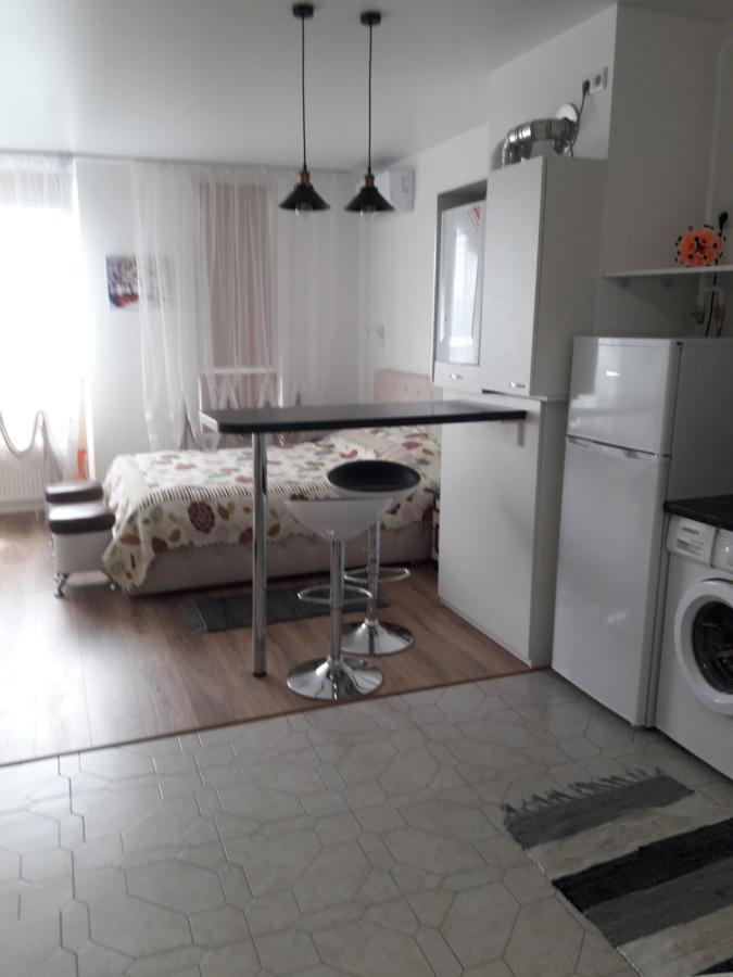 Ferienwohnung Жк "Ривьера" Kiew Exterior foto
