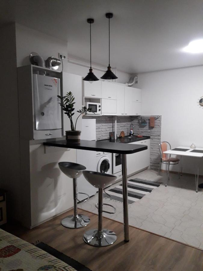 Ferienwohnung Жк "Ривьера" Kiew Exterior foto